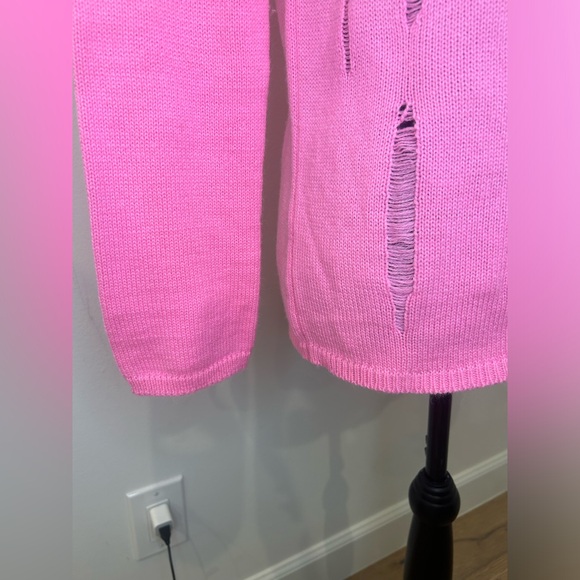 Comme des Garçons Scoop-neck Distressed Pink Sweater - Picture 7 of 9